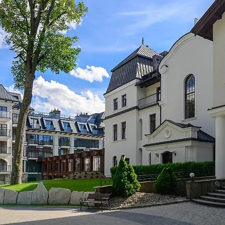 Nosalowy Park & ザコパネ