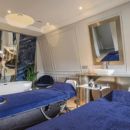 Otel Nosalowy Park &