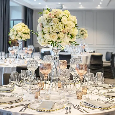 Otel Nosalowy Park &