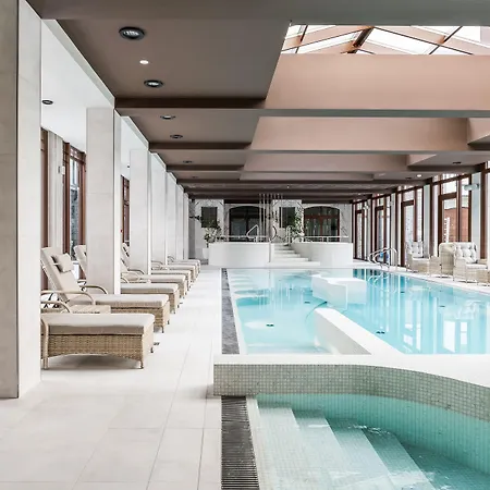 Nosalowy Park & Hotel 5*