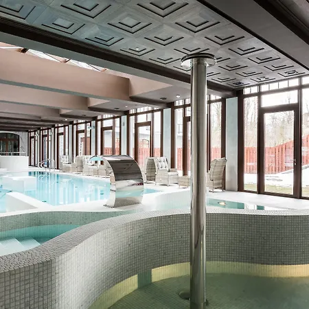 ホテル Nosalowy Park & ザコパネ